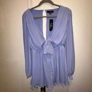 Lulus long sleeve romper. Size S. NWT